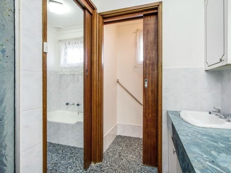 1 Taywood Avenue WINSTON HILLS NSW, Winston Hills - Thumbnail 6