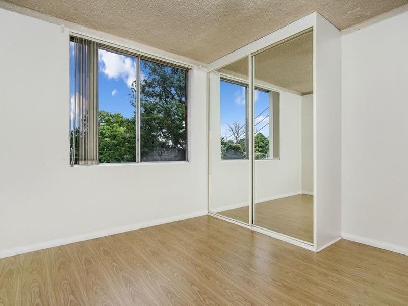 19/21-27A Meadow Crescent MEADOWBANK NSW, Meadowbank - Thumbnail 4