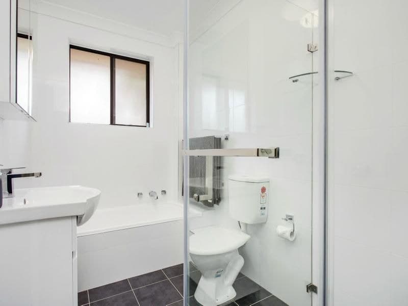12/31 Meadow Crescent MEADOWBANK NSW, Meadowbank - Thumbnail 3