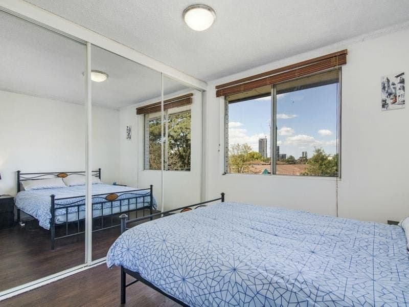 12/10-12 Albert Street NORTH PARRAMATTA NSW, North Parramatta - Thumbnail 4