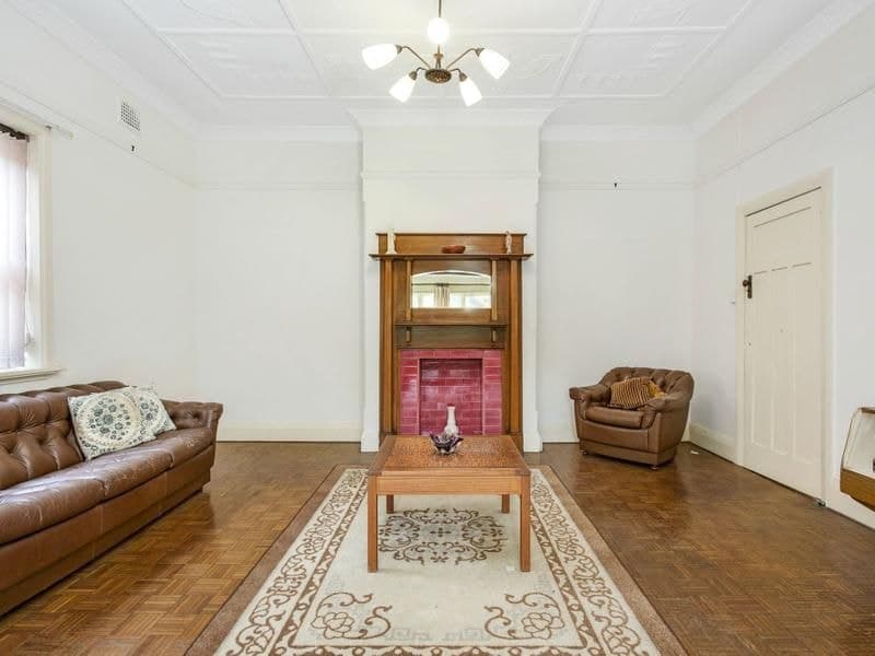 90 Bowden Street RYDE NSW, Ryde - Thumbnail 2