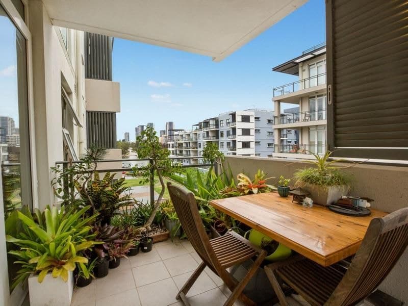 18/1 Bay Drive MEADOWBANK NSW, Meadowbank - Thumbnail 3