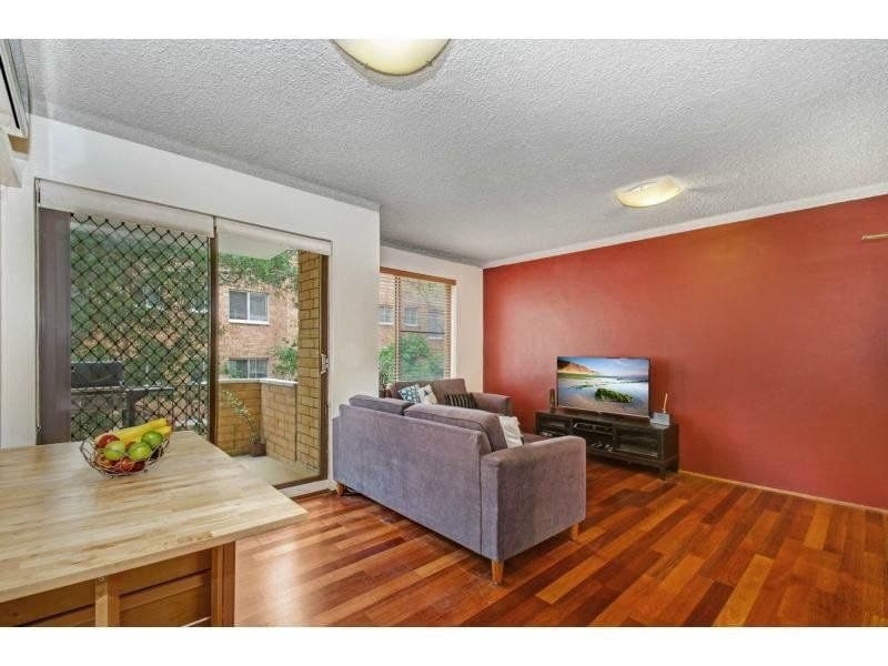 7/31 Meadow Crescent MEADOWBANK NSW, Meadowbank - Thumbnail 2