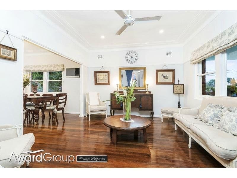 30 Glenayr Avenue DENISTONE WEST NSW, Denistone West - Thumbnail 2