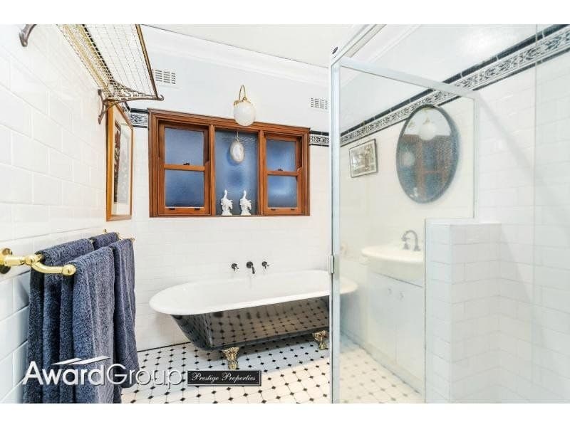 30 Glenayr Avenue DENISTONE WEST NSW, Denistone West - Thumbnail 7