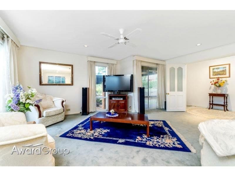24 Palmerston Avenue WINSTON HILLS NSW, Winston Hills - Thumbnail 2