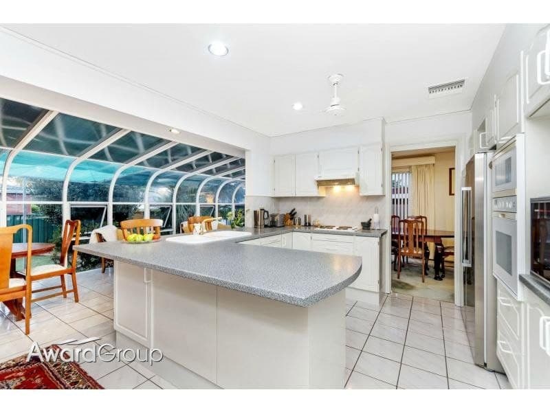 24 Palmerston Avenue WINSTON HILLS NSW, Winston Hills - Thumbnail 3