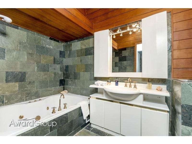 24 Palmerston Avenue WINSTON HILLS NSW, Winston Hills - Thumbnail 5