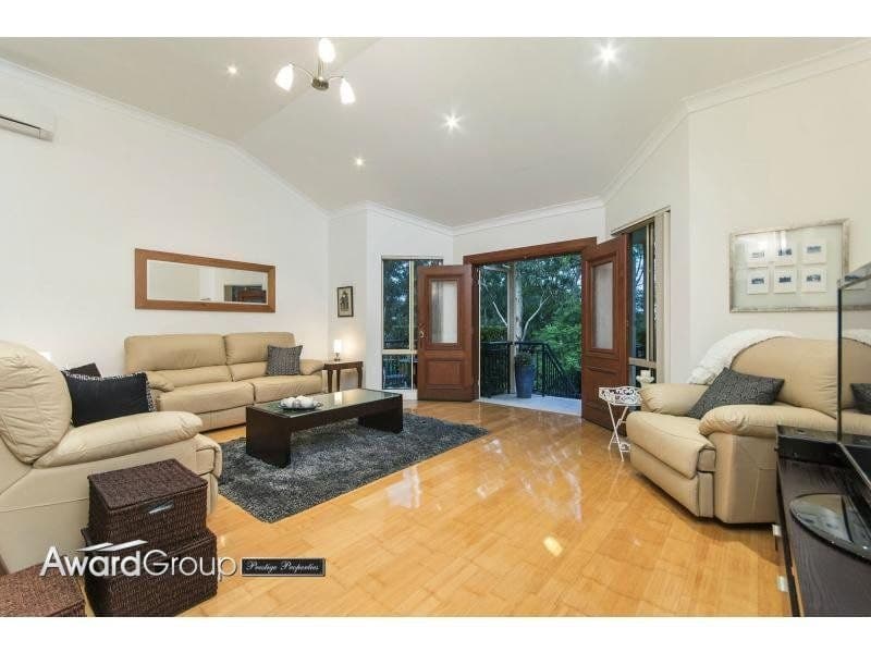 4/2 Crowley Crescent MELROSE PARK NSW, Melrose Park - Thumbnail 2