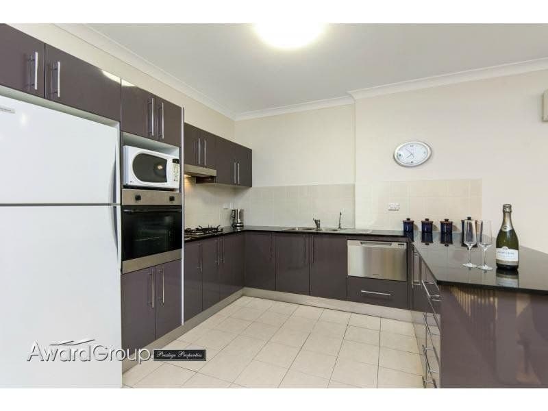 4/2 Crowley Crescent MELROSE PARK NSW, Melrose Park - Thumbnail 3