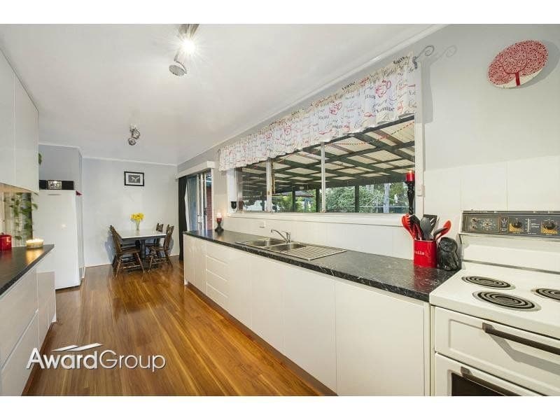 31 Dryden Avenue CARLINGFORD NSW, Carlingford - Thumbnail 3