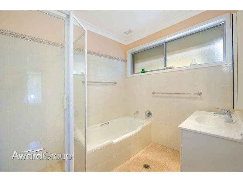 26 Dryden Avenue CARLINGFORD NSW, Carlingford - Thumbnail 5
