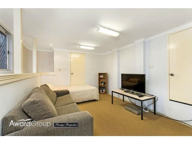 30 Osgathorpe Road GLADESVILLE NSW, Gladesville - Thumbnail 6