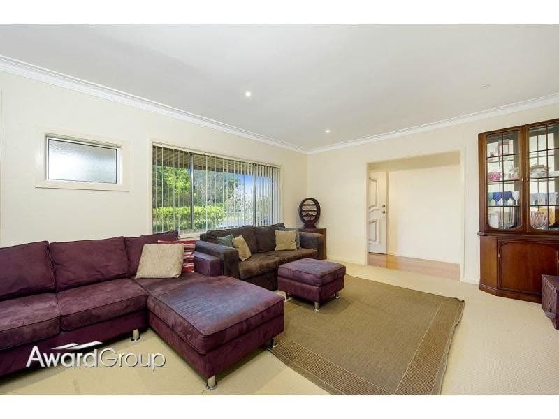 15 Girralong Avenue BAULKHAM HILLS NSW, Baulkham Hills - Thumbnail 4