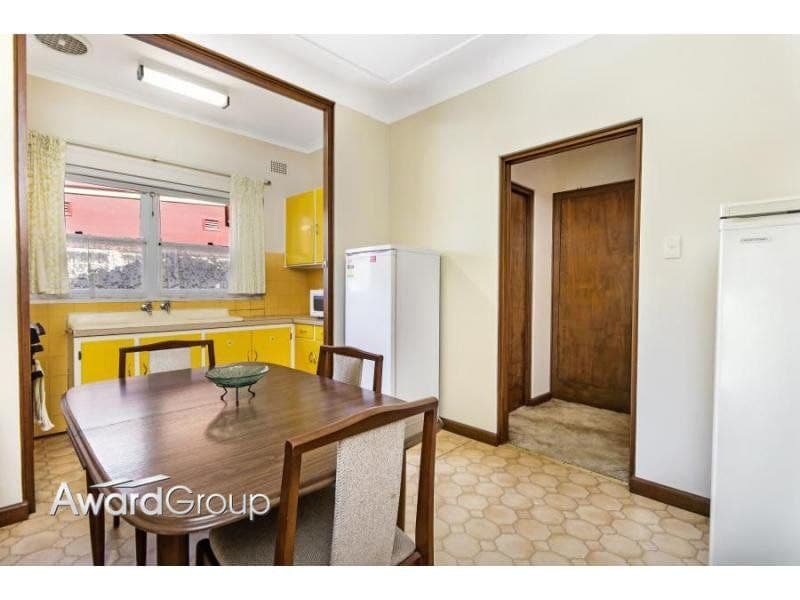 122 Lancaster Avenue, (Riverside) MELROSE PARK NSW, (Riverside) Melrose Park - Thumbnail 3