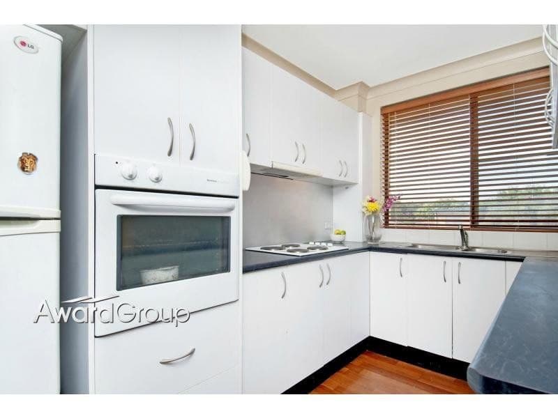 Unit 12/18-18A Meadow Crescent MEADOWBANK NSW, Meadowbank - Thumbnail 4