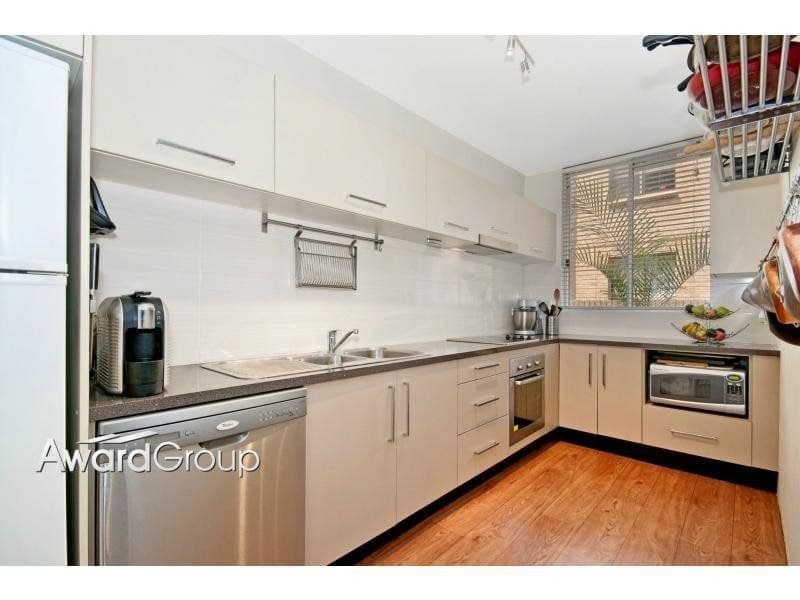 3/17 Meadow Crescent MEADOWBANK NSW, Meadowbank - Thumbnail 3