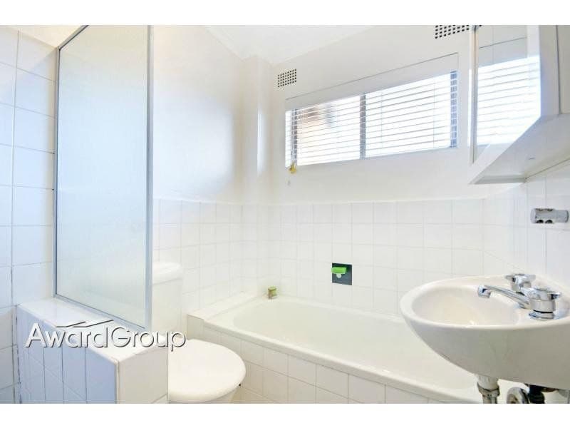 9/7 Meadow Crescent Meadowbank NSW, Meadowbank - Thumbnail 6