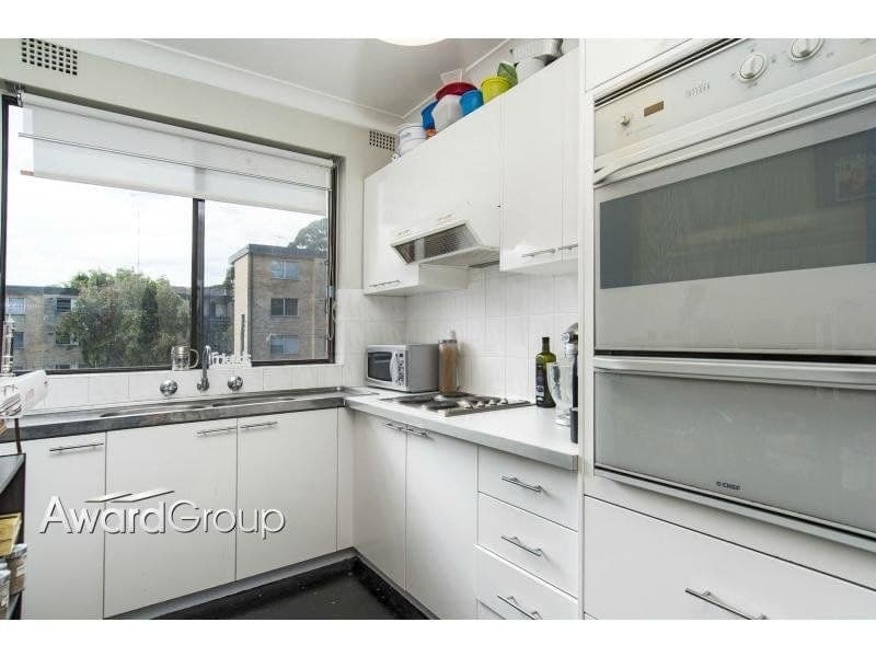 9/18-18A Meadow Crescent MEADOWBANK NSW, Meadowbank - Thumbnail 2