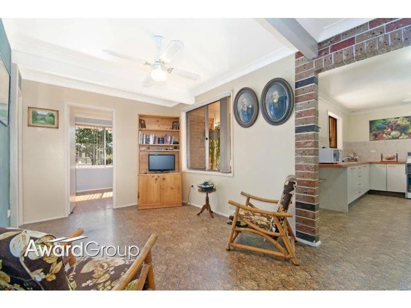 54 Bellevue Drive CARLINGFORD NSW, Carlingford - Thumbnail 4