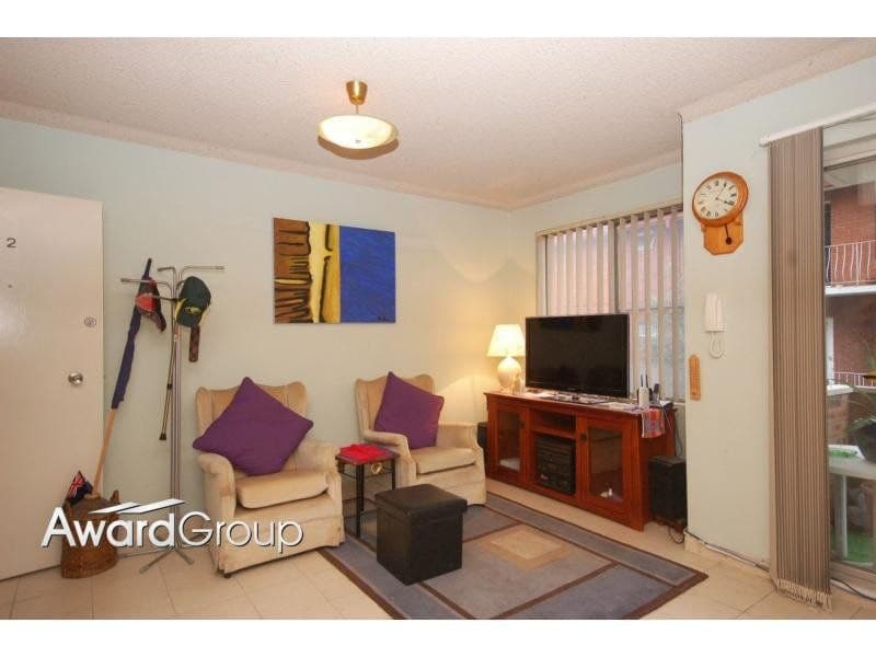 2/33 Meadow Crescent MEADOWBANK NSW, Meadowbank - Thumbnail 5