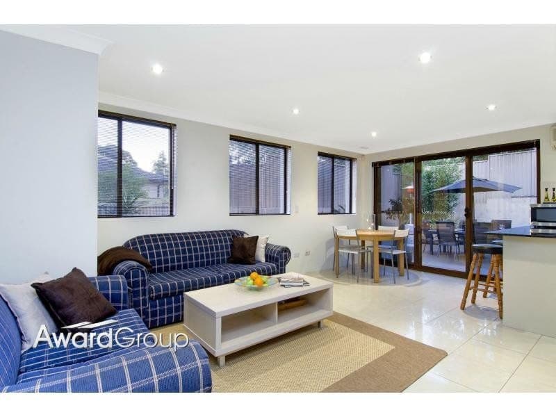 6/144 Old Northern Road BAULKHAM HILLS NSW, Baulkham Hills - Thumbnail 2