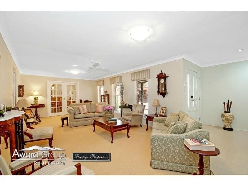 18 Deakin Place WEST PENNANT HILLS NSW, West Pennant Hills - Image 1