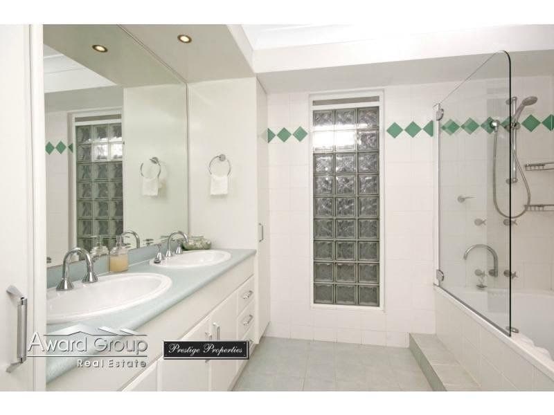 18 Deakin Place WEST PENNANT HILLS NSW, West Pennant Hills - Thumbnail 7