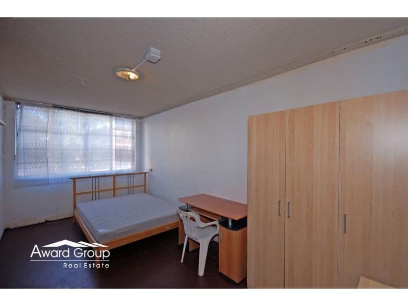 1/4 Bank Street MEADOWBANK NSW, Meadowbank - Thumbnail 2