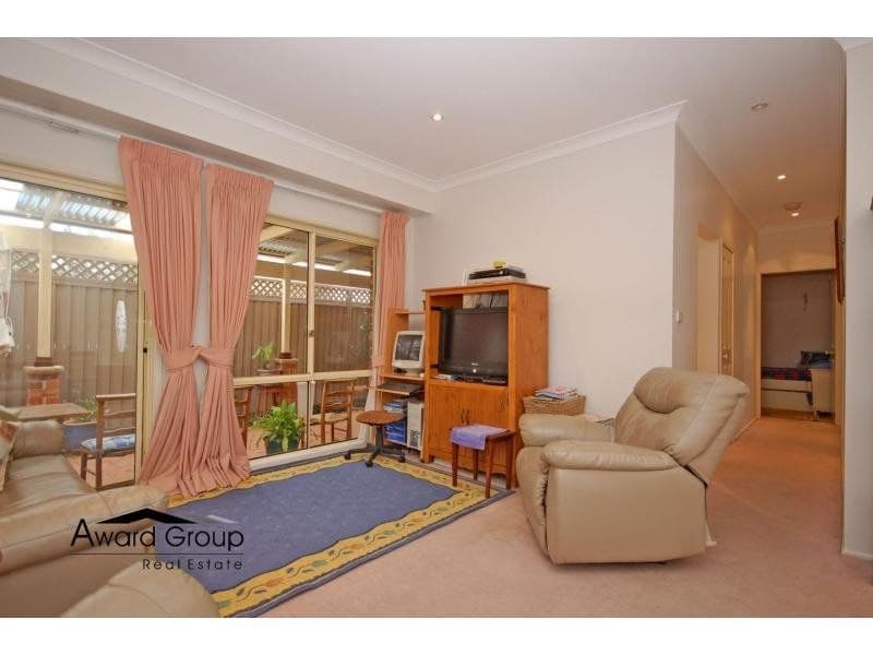 36 Crowley Crescent MELROSE PARK NSW, Melrose Park - Thumbnail 4