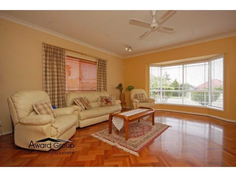 87 Lancaster Avenue MELROSE PARK NSW, Melrose Park - Thumbnail 2