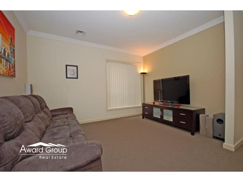 52 Bentwood Terrace STANHOPE GARDENS NSW, Stanhope Gardens - Thumbnail 7