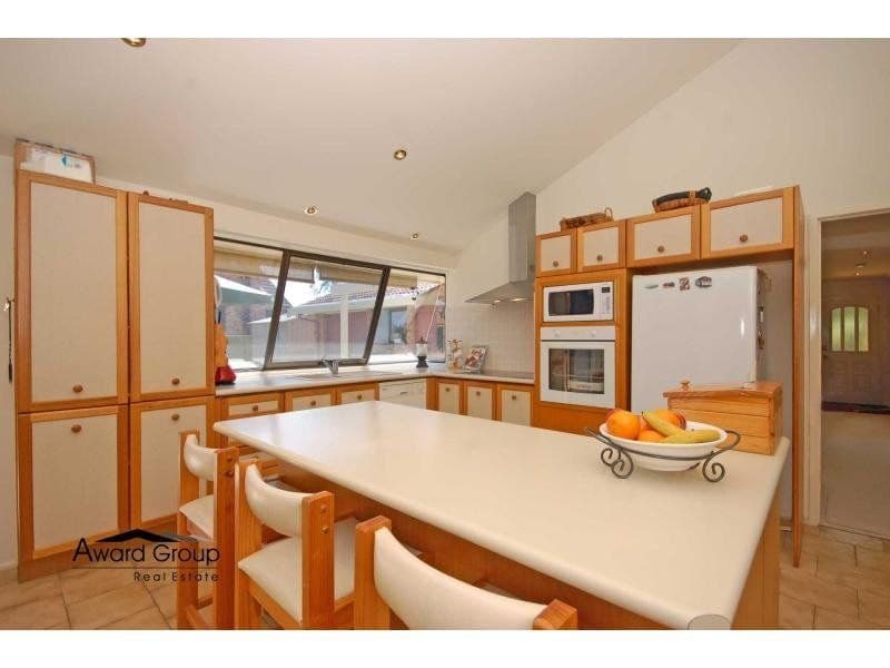 5 Beacon Avenue GLENHAVEN NSW, Glenhaven - Thumbnail 2