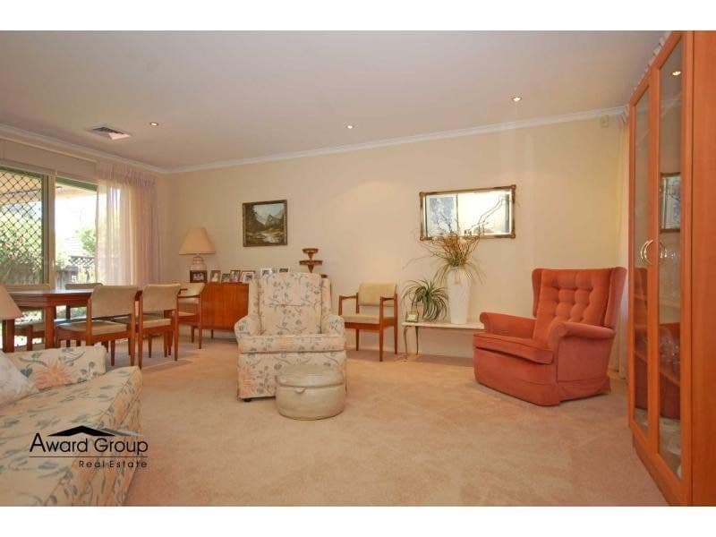 19 Lovell Road DENISTONE EAST NSW, Denistone East - Thumbnail 5