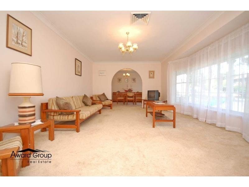 3 Imlay Avenue CARLINGFORD NSW, Carlingford - Thumbnail 6