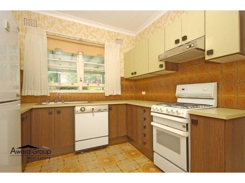 24 Gallard Street DENISTONE EAST NSW, Denistone East - Thumbnail 3