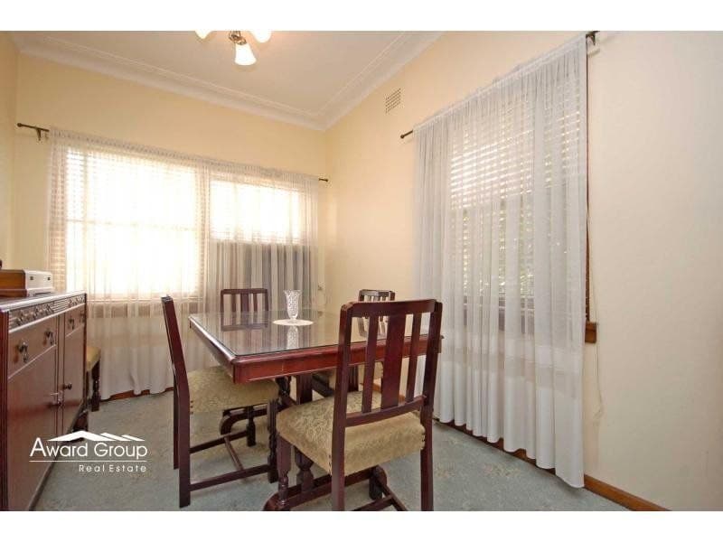 43 Osgathorpe Road GLADESVILLE NSW, Gladesville - Thumbnail 4