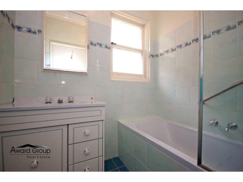 43 Osgathorpe Road GLADESVILLE NSW, Gladesville - Thumbnail 8