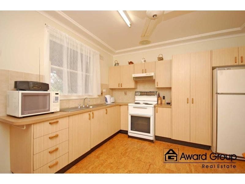 7 Chapman Street GLADESVILLE NSW, Gladesville - Thumbnail 2