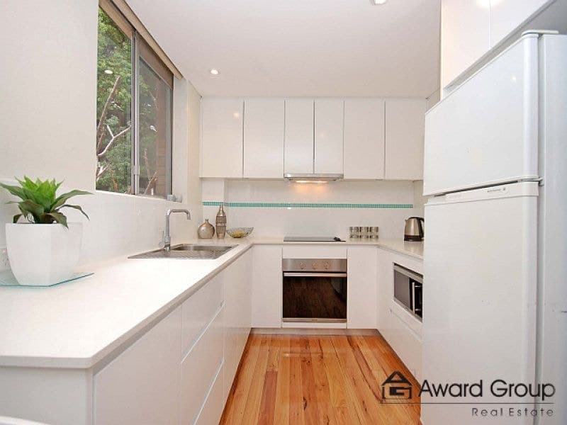 20/58 Meadow Crescent MEADOWBANK NSW, Meadowbank - Thumbnail 2