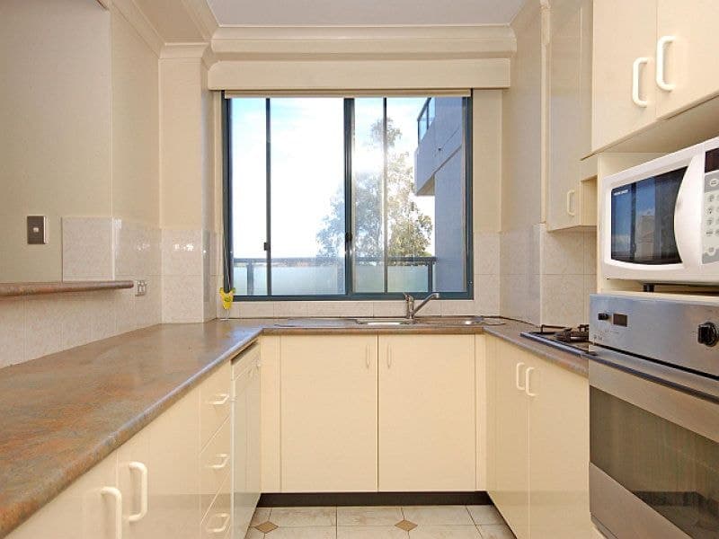 20/1-55 West Parade WEST RYDE NSW, West Ryde - Thumbnail 2