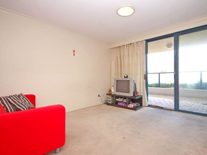 20/1-55 West Parade WEST RYDE NSW, West Ryde - Thumbnail 3