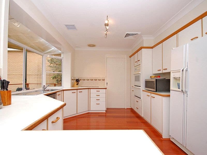 36 Moncrieff Drive EAST RYDE NSW, East Ryde - Thumbnail 2