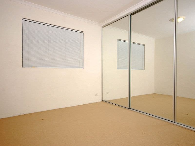27/5 Stansell Street GLADESVILLE NSW, Gladesville - Thumbnail 4