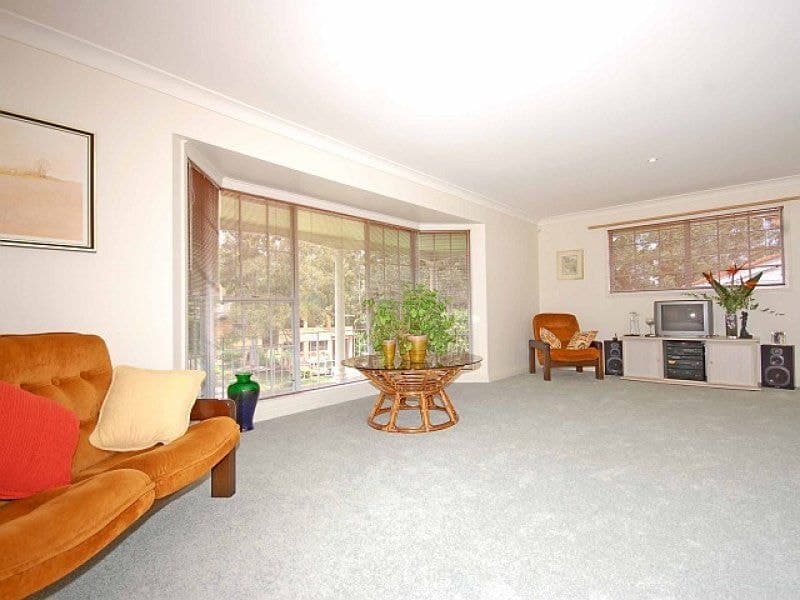 16 Panaview Crescent NORTH ROCKS NSW, North Rocks - Thumbnail 4