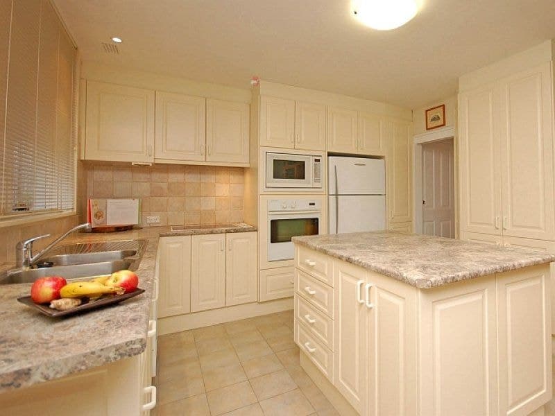 15 Panaview Crescent NORTH ROCKS NSW, North Rocks - Thumbnail 2