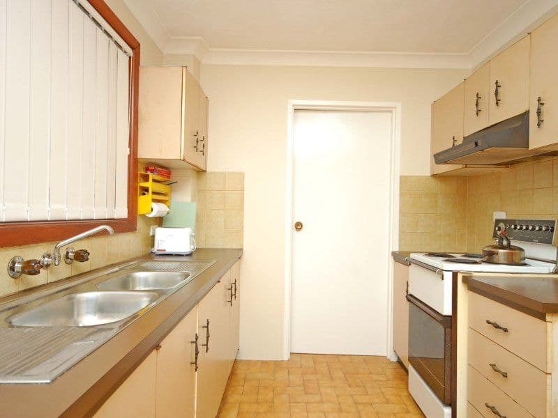 8/9-13 Endeavour Street WEST RYDE NSW, West Ryde - Thumbnail 2