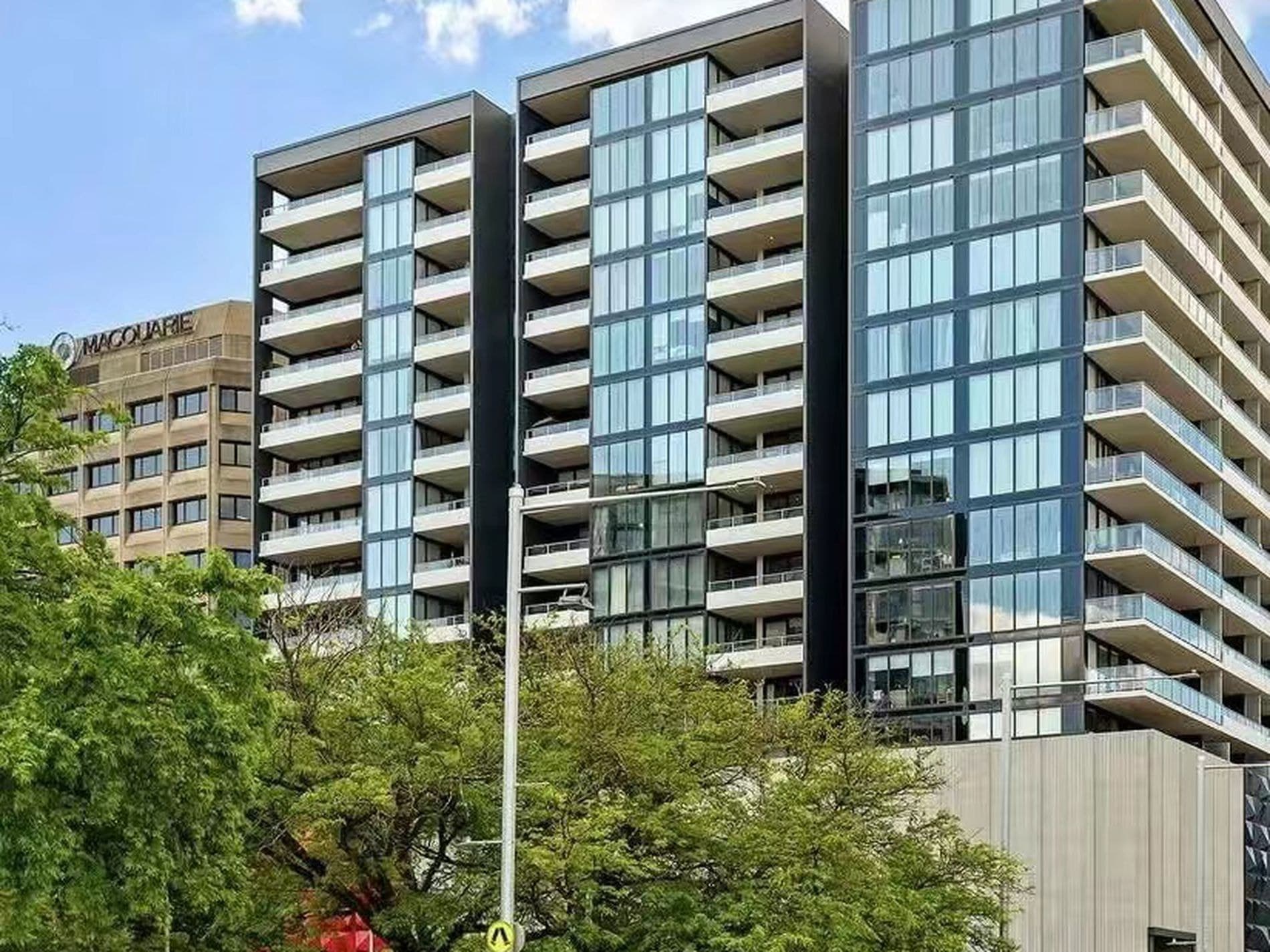 62 / 45 West Row, CITY, City - Image 1