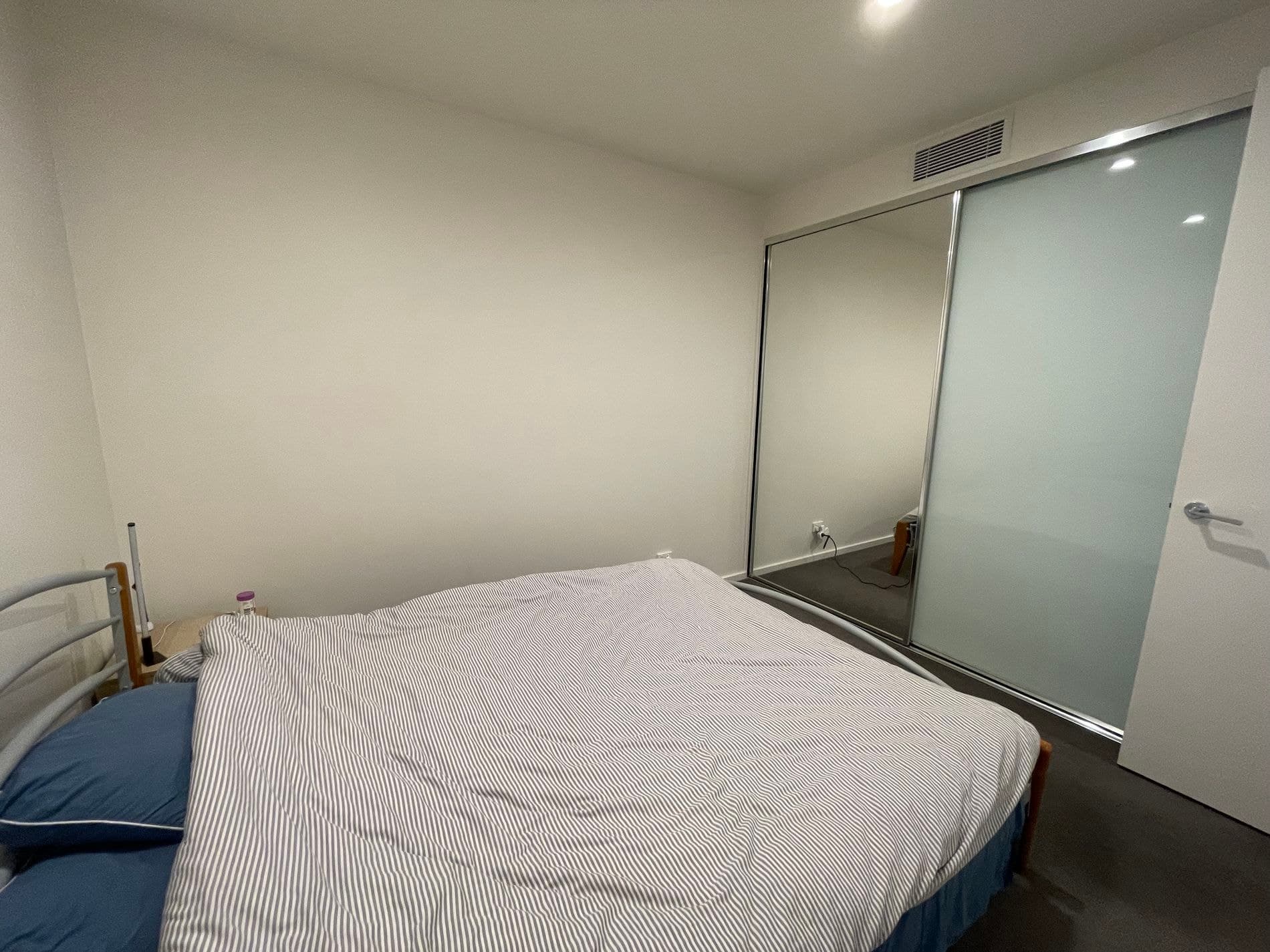 62 / 45 West Row, CITY, City - Thumbnail 6
