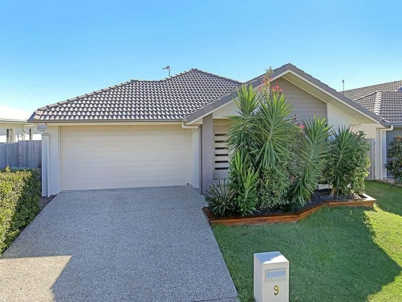 9 Rollins St, Sippy Downs QLD, Sippy Downs - Image 1